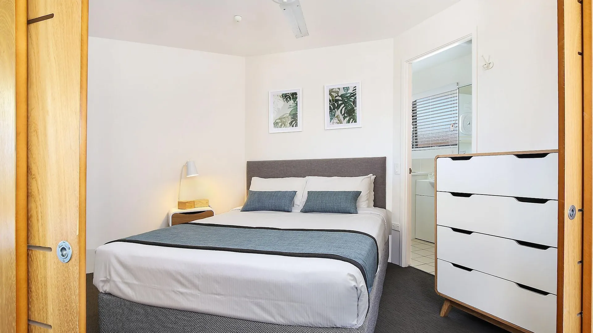 Beach Club Resort Mooloolaba 4*,