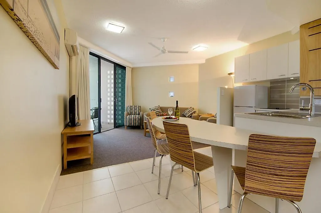 **** Aparthotel Beach Club Resort Mooloolaba Australia