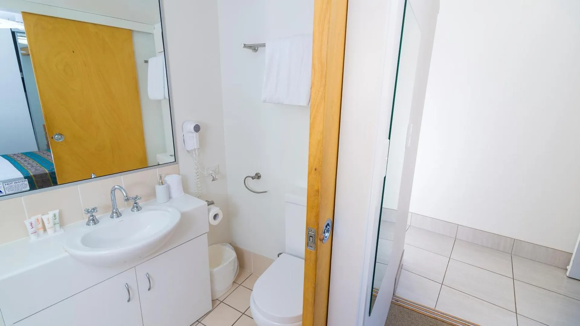 Lägenhetshotell Beach Club Resort Mooloolaba